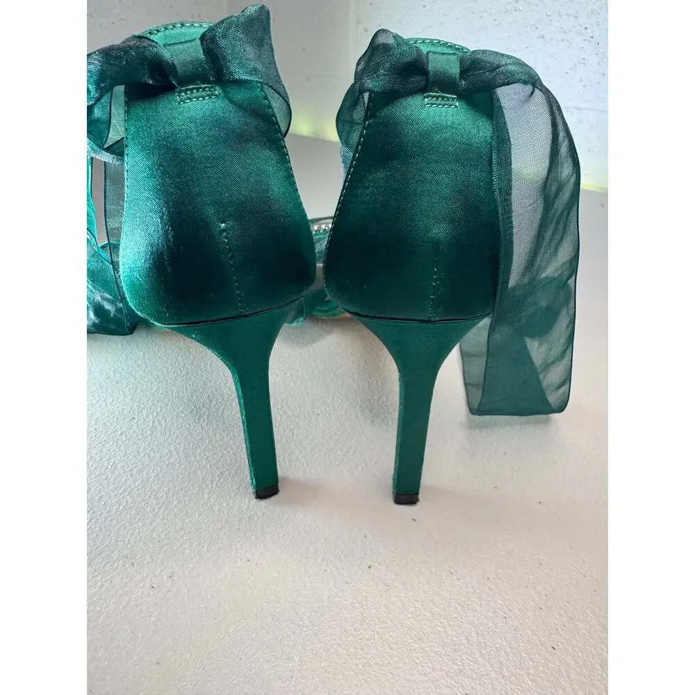 Ted Baker London Green Satin Rhinestone Ankle Tie Heels US 9 EU 39.5